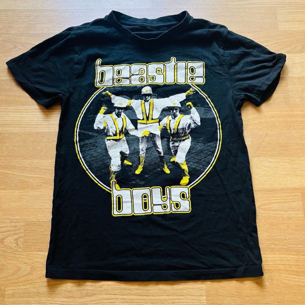 THE BEACH BOYS BAND T SHIRT SMALL